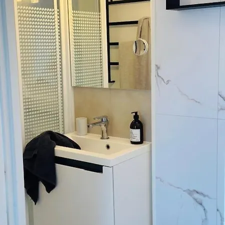 Le De Paulette Apartment *